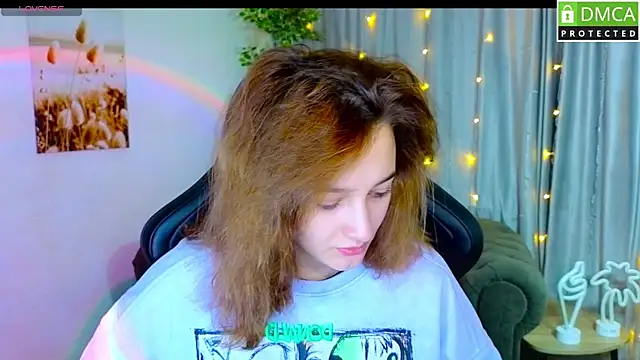 Sinty Noria online show from 10-15-25, 01:04