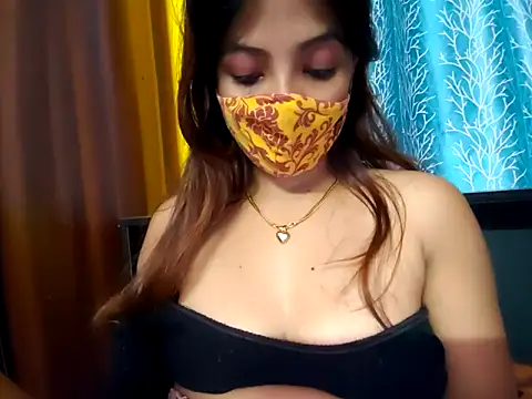 cutesoma2 online show from 11-18-25, 06:11