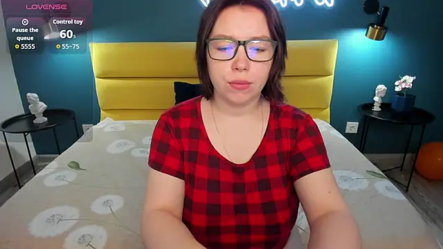 Emily Amorre online show from 07-15-26, 01:45