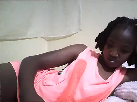 Snapshot of pretty_cool chatting on 09-18-25, 05:54 pretty cool online show from 09-18-25, 05:54