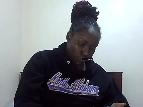 Sexy racy rebel  online show from 05-12-26, 10:49