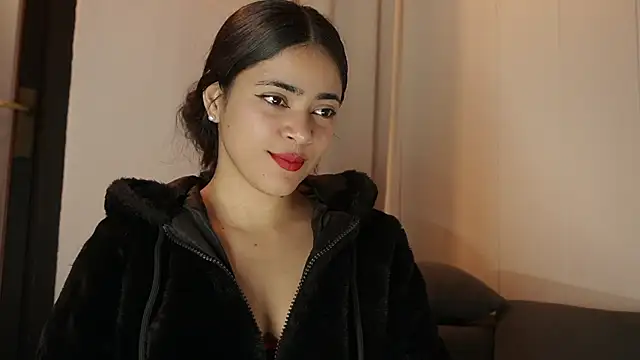 Feetgirl01 online show from 02-15-25, 06:33