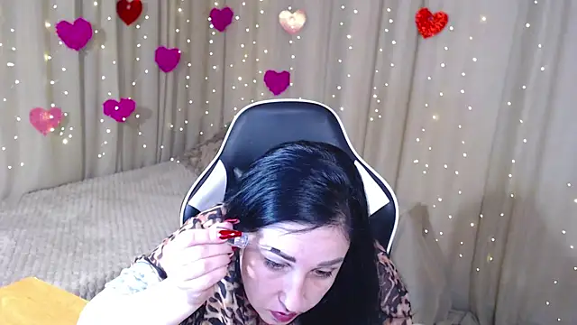 JillStevens online show from 05-04-26, 02:48