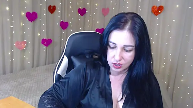 Snapshot of JillStevens chatting on 03-01-26, 04:40 JillStevens online show from 03-01-26, 04:40