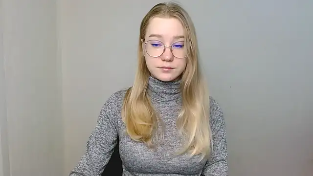 cindi hot online show from 04-10-26, 09:16