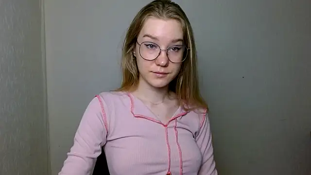 cindi hot online show from 12-04-25, 11:09