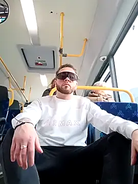 1ninefellababy online show from 03-09-25, 12:53