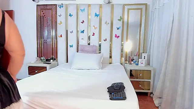 AnyelaGitanaMature online show from 03-28-26, 02:45