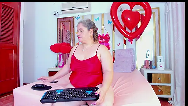 AnyelaGitanaMature online show from 02-13-26, 02:44