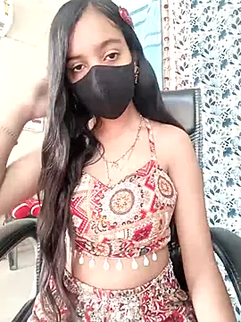 Parinaaz18 online show from 10-10-25, 01:50