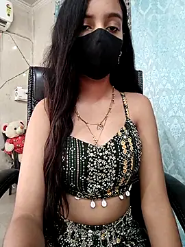 Parinaaz18 online show from 10-20-25, 02:13