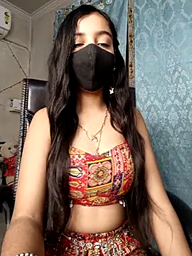 Parinaaz18 online show from 11-25-25, 01:39