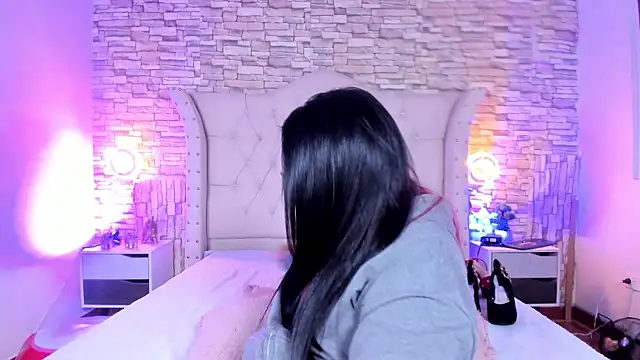 Gina Myers online show from 02-25-26, 11:43