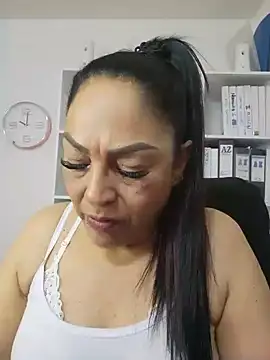Gina Myers online show from 05-28-26, 03:03