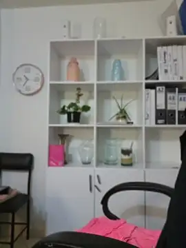 Snapshot of Gina_Myers chatting on 06-18-26, 03:38 Gina Myers online show from 06-18-26, 03:38