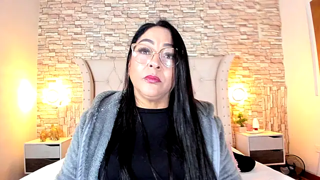 Snapshot of Gina_Myers chatting on 09-19-25, 12:31 Gina Myers online show from 09-19-25, 12:31