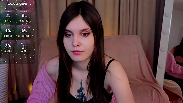 SusieMorris online show from 02-20-25, 05:44