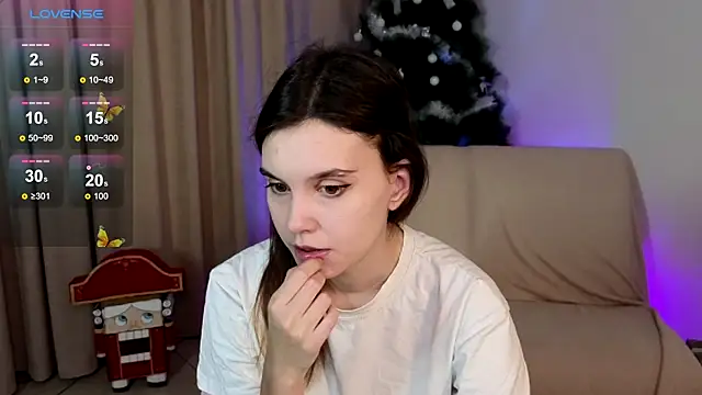 SusieMorris online show from 12-28-24, 05:12