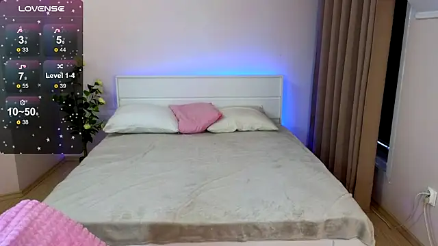 SusieMorris online show from 01-16-25, 05:11