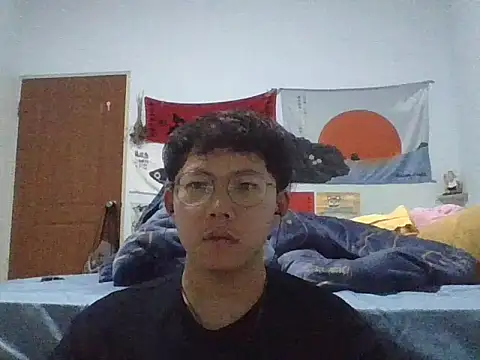 Snapshot of ZHIIz chatting on 02-18-26, 02:57 ZHIIz online show from 02-18-26, 02:57