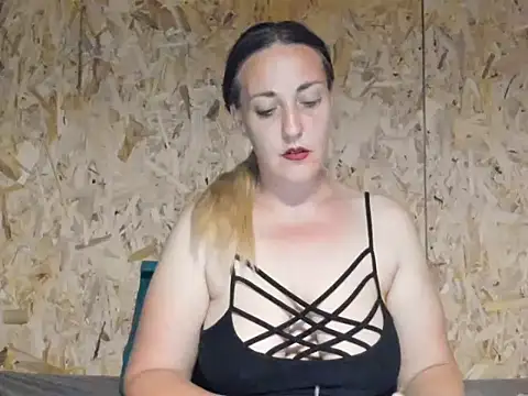 Cristina311219 online show from 06-01-26, 10:31