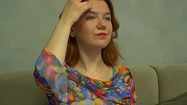 Snapshot of LessySmith chatting on 11-08-25, 04:21 LessySmith online show from 11-08-25, 04:21