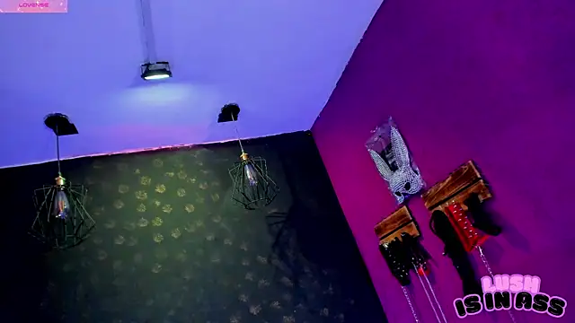 Alexa Slave online show from 04-16-26, 09:39