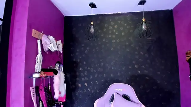 Alexa Slave online show from 02-09-26, 08:29