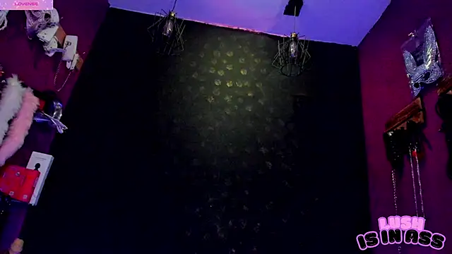 Alexa Slave online show from 04-16-26, 07:14