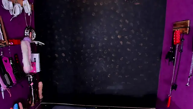 Alexa Slave online show from 09-16-25, 02:07