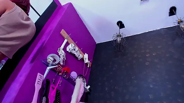 Alexa Slave online show from 10-09-25, 07:58