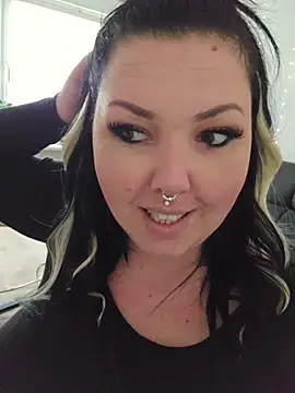 -BonnieBlack- online show from 03-12-26, 07:12