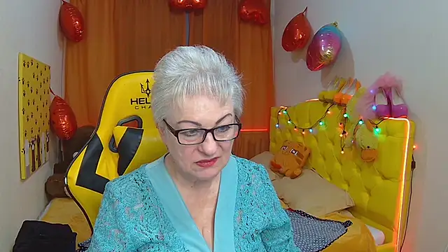 KayleSmoll online show from 03-23-25, 04:38