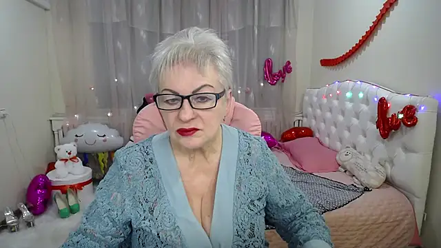 KayleSmoll online show from 03-05-25, 10:21