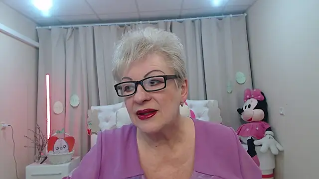 KayleSmoll online show from 04-07-26, 06:54