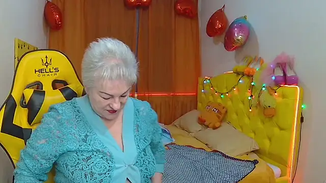 KayleSmoll online show from 03-22-25, 10:26