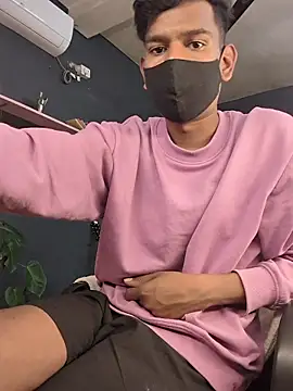 richardjames95 online show from 12-02-25, 07:26