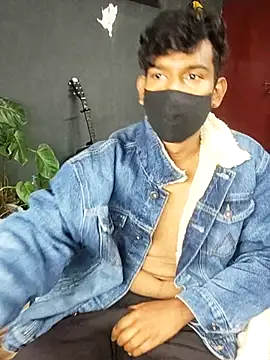 richardjames95 online show from 11-18-25, 06:00