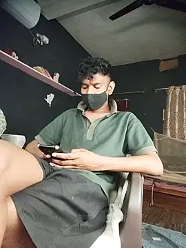 richardjames95 online show from 02-08-26, 10:02