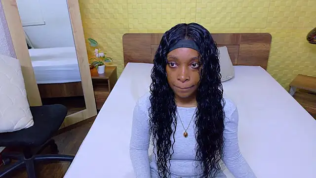 Snapshot of Shamiraa_moore chatting on 02-13-26, 08:09 Shamiraa moore online show from 02-13-26, 08:09