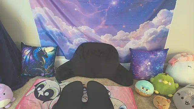 MilkyBunny online show from 05-19-26, 04:03