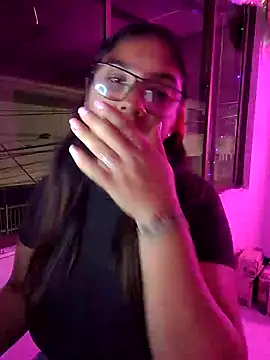 Sofythom1 online show from 02-08-25, 02:26