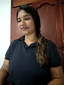Sofythom1 online show from 05-05-26, 05:21