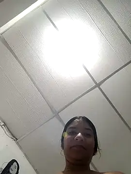 Sofythom1 online show from 11-26-25, 02:33