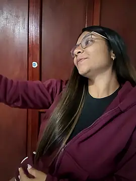 Sofythom1 online show from 01-09-26, 04:19