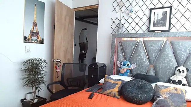 Nathan Mendoza online show from 07-12-26, 01:34