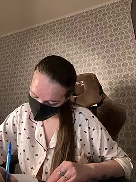 BlackM00n8 online show from 01-30-25, 06:35