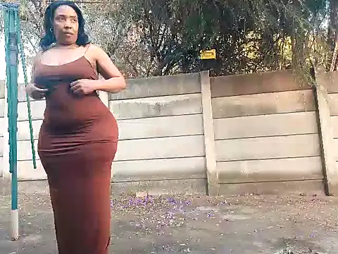 GiantBootyMilf online show from 02-24-25, 03:42