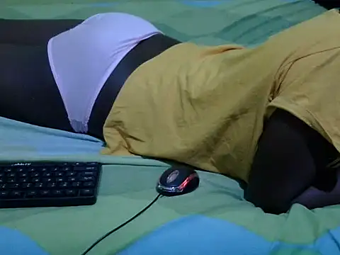 QUEEN-LIZ online show from 10-23-25, 03:27