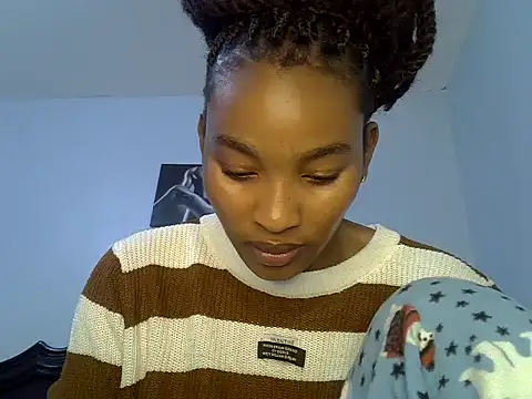 cute-alexis online show from 05-20-26, 09:39